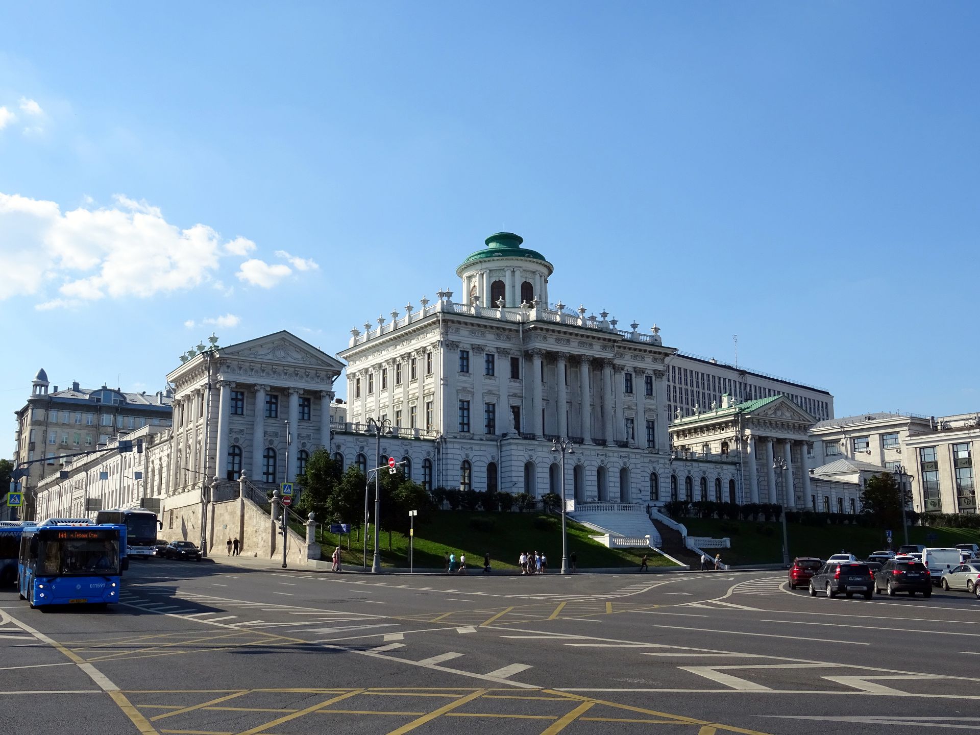 Moscow (Москва)